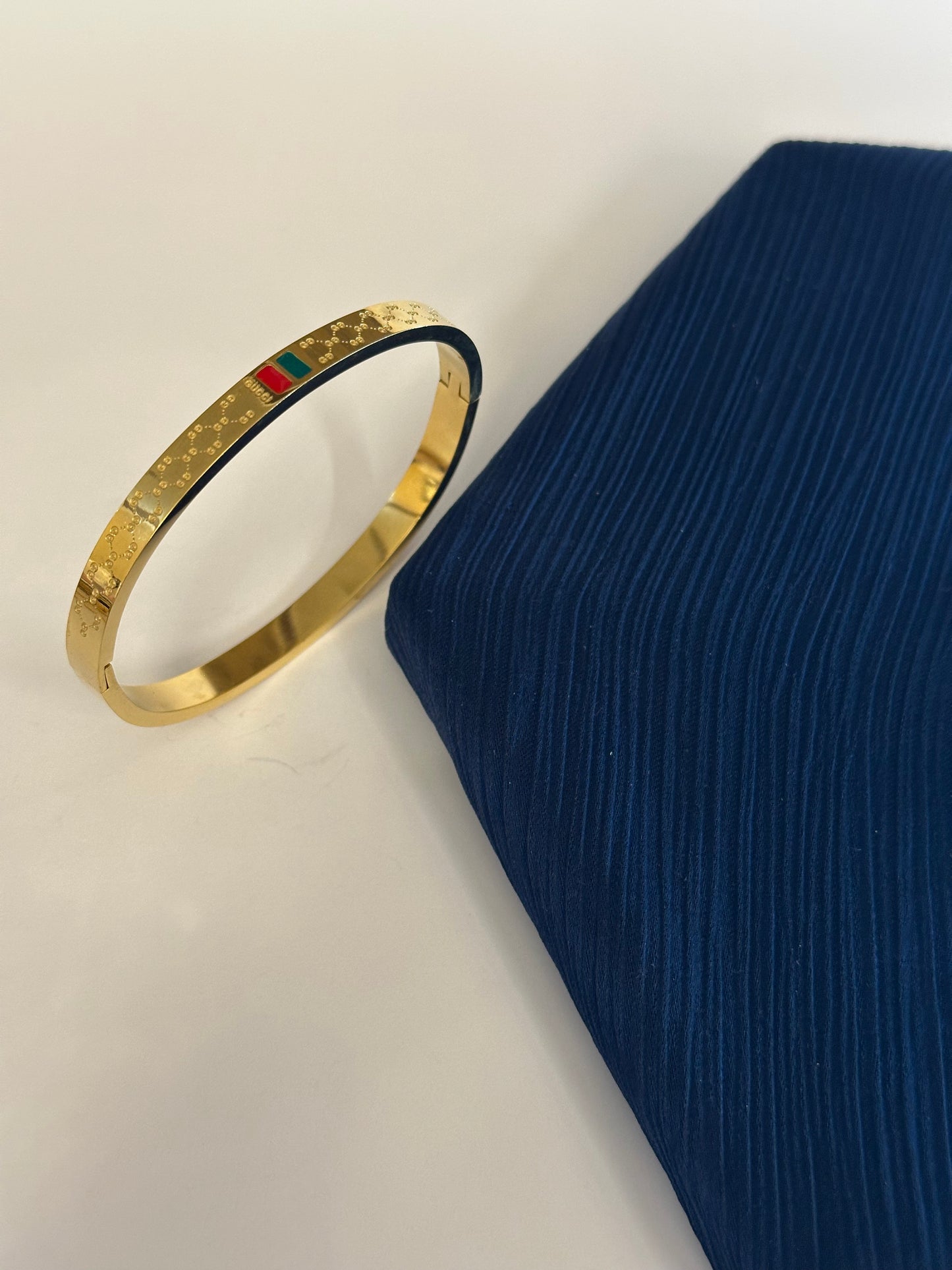 GUC Premium Bangle - Stainless Steel - Mairaj's Hub
