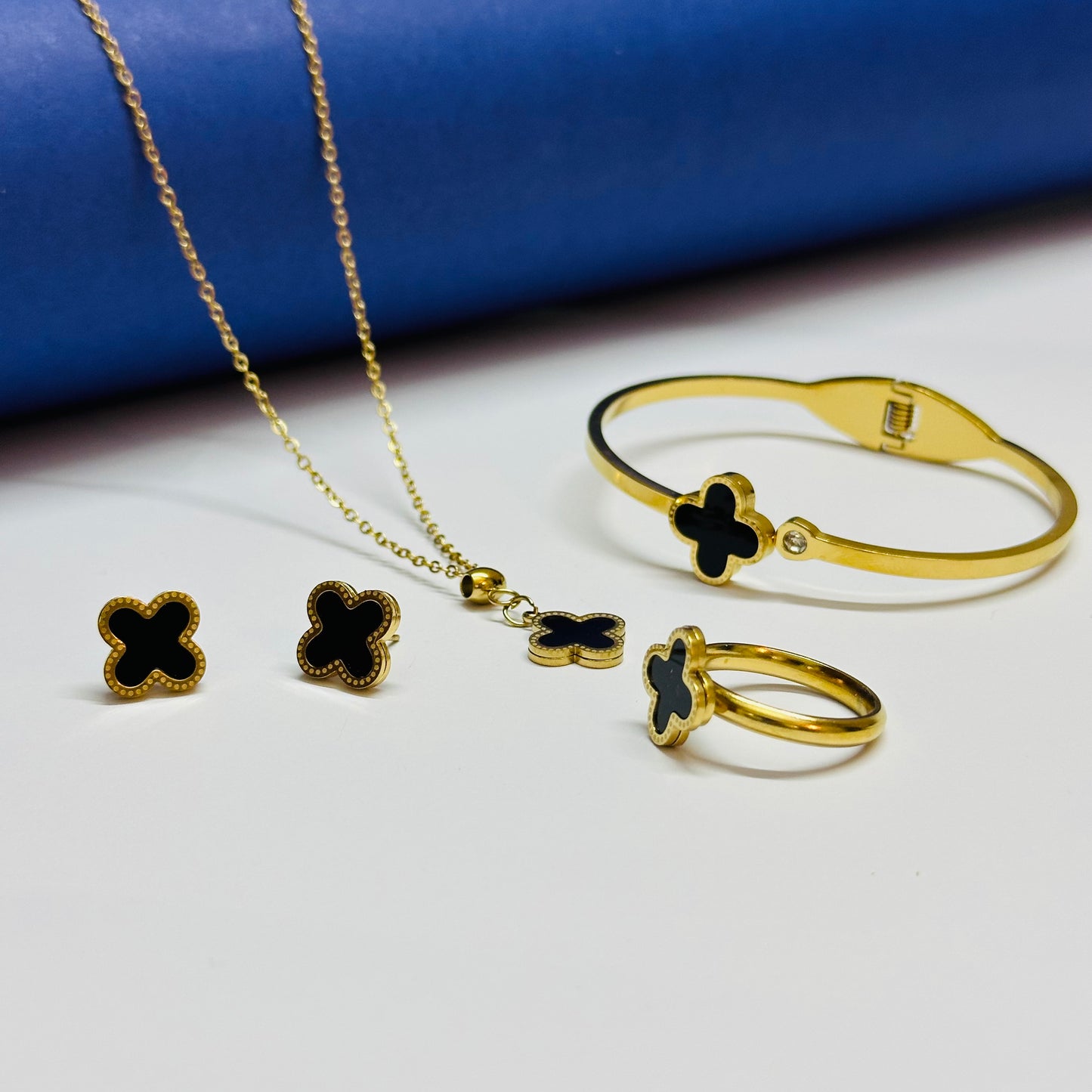 4 Pcs Clover Full Premium Set - Stainless Steel